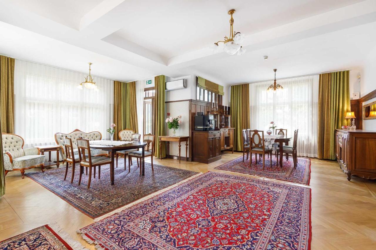 Villa Meri Пярну Екстер'єр фото