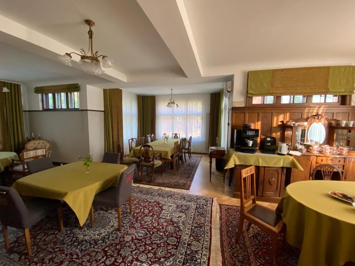 Villa Meri Пярну Екстер'єр фото